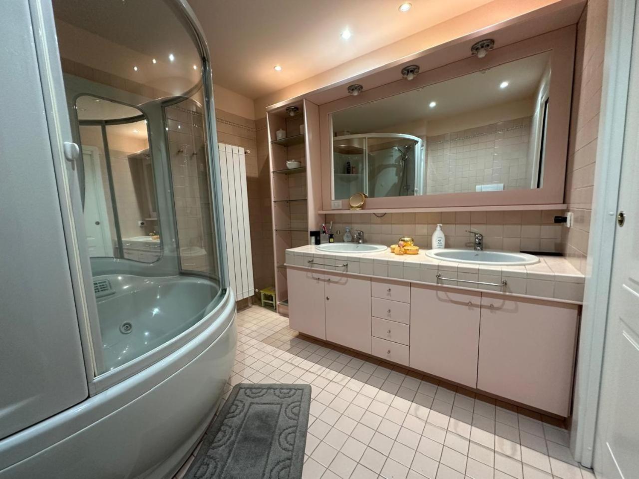 Sana Luxury Apartment Stresa Exterior foto