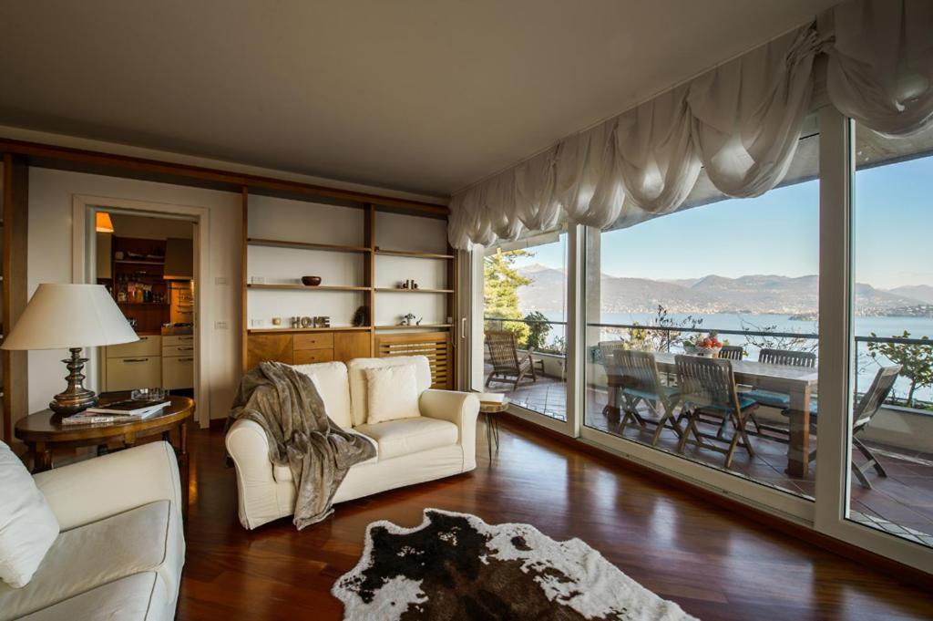 Sana Luxury Apartment Stresa Exterior foto